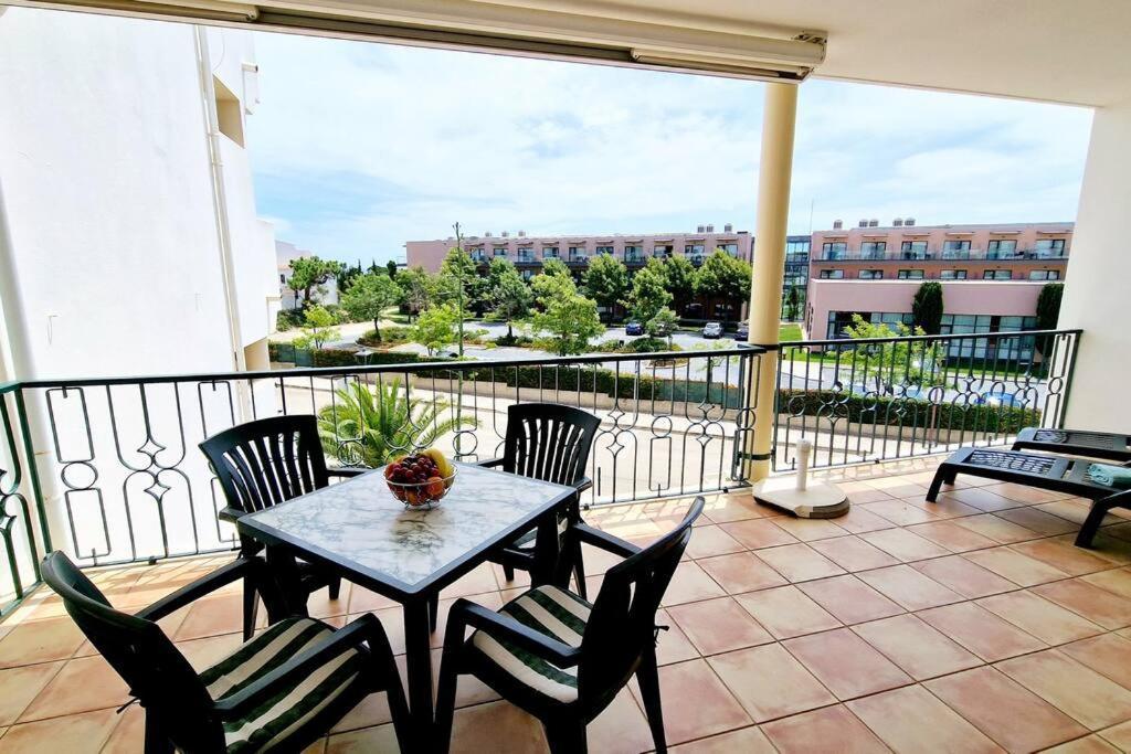 Jasmine Apartment Next To Meia Praia Beach Lagos Exteriör bild
